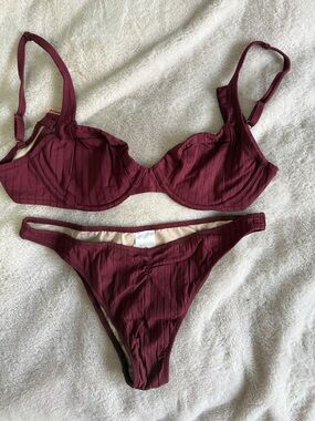 Shade & Shore Ribbed Burgundy Bikini Set